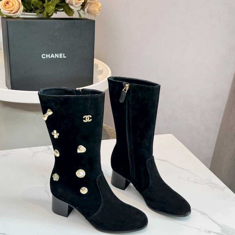Ch**el boots